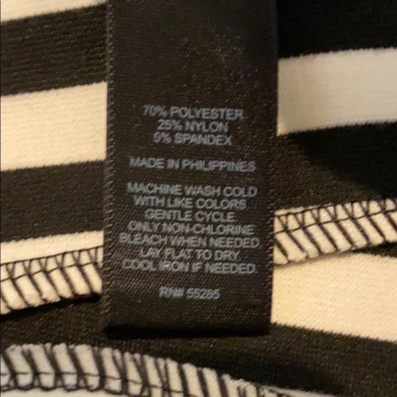 Women’s Skirt by Express Size 0 - Picture 5 of 5